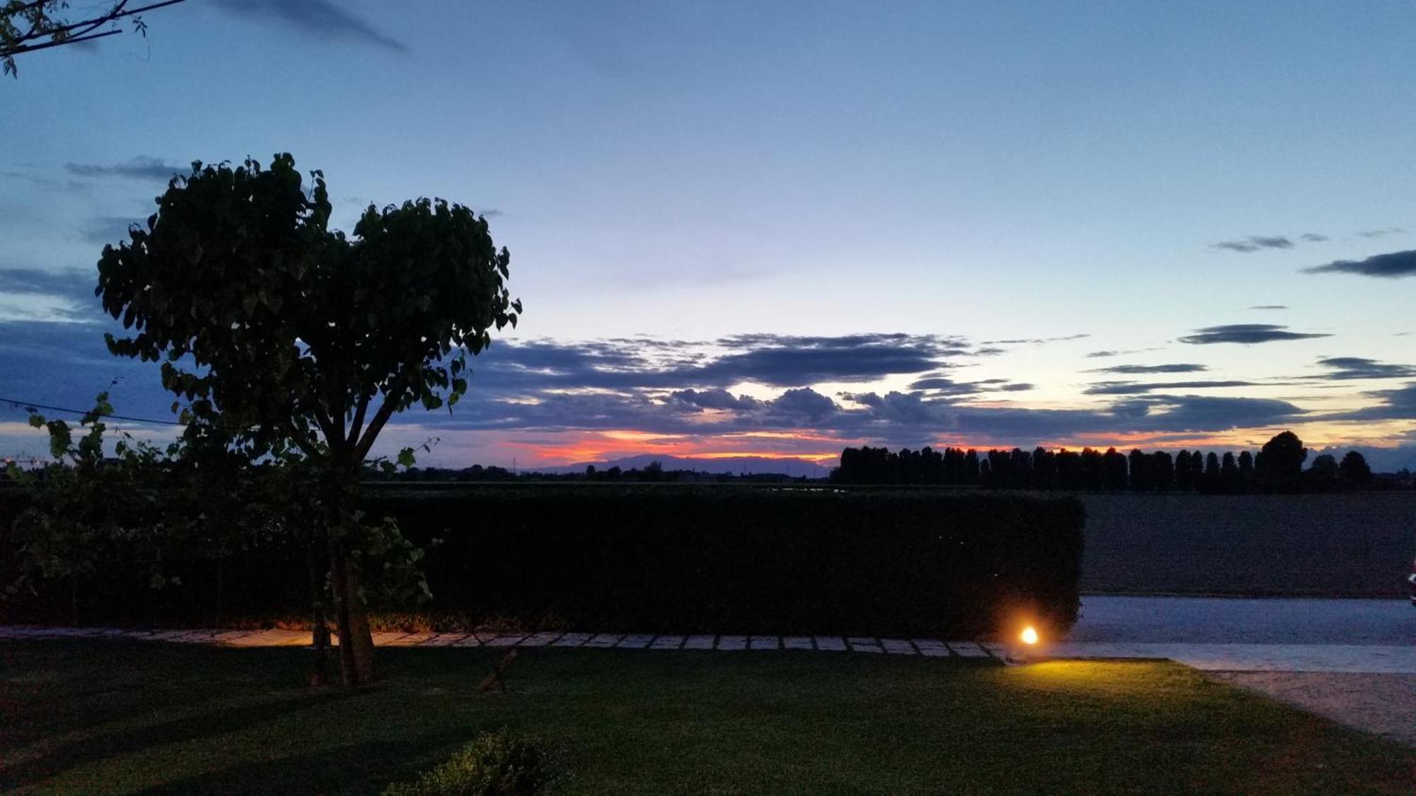 Borgo Ronchetto Hotel Salgareda Exterior photo